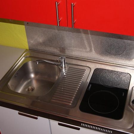 Happy Hostel Budapest Bagian luar foto