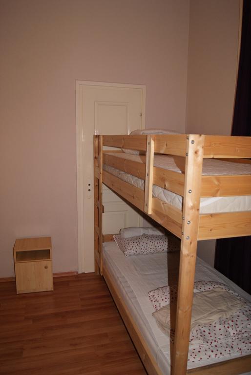 Happy Hostel Budapest Ruang foto