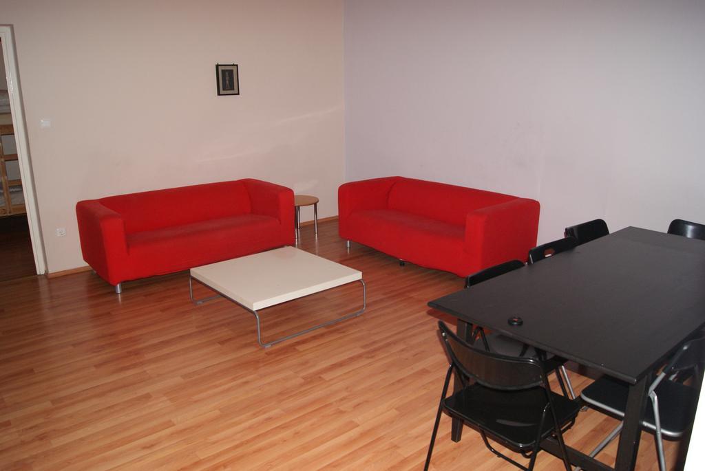 Happy Hostel Budapest Ruang foto