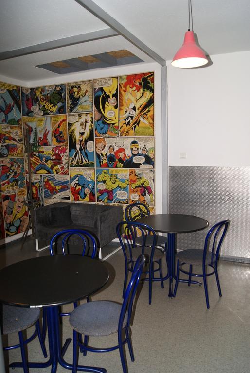 Happy Hostel Budapest Bagian luar foto