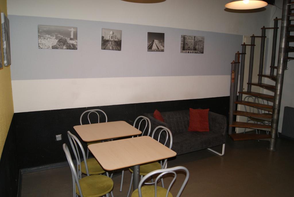 Happy Hostel Budapest Ruang foto